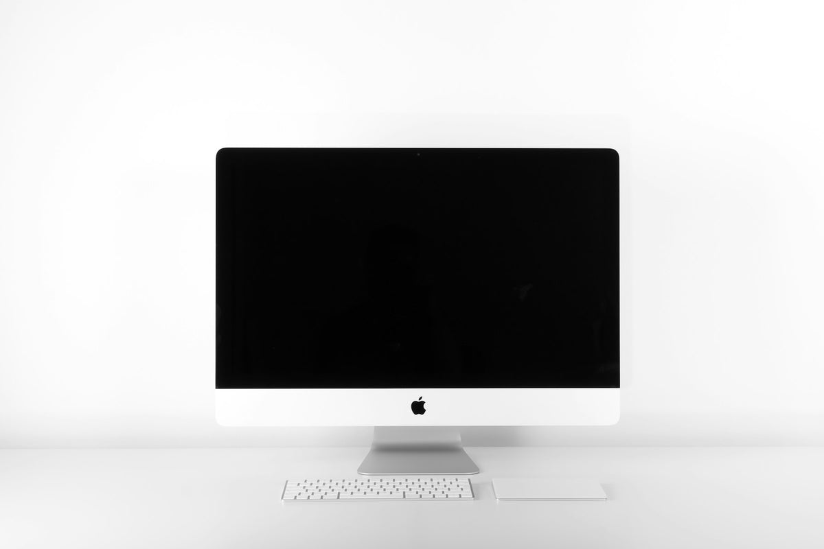 How to Set Up a Multi-Monitor Workstation: The Complete Guide