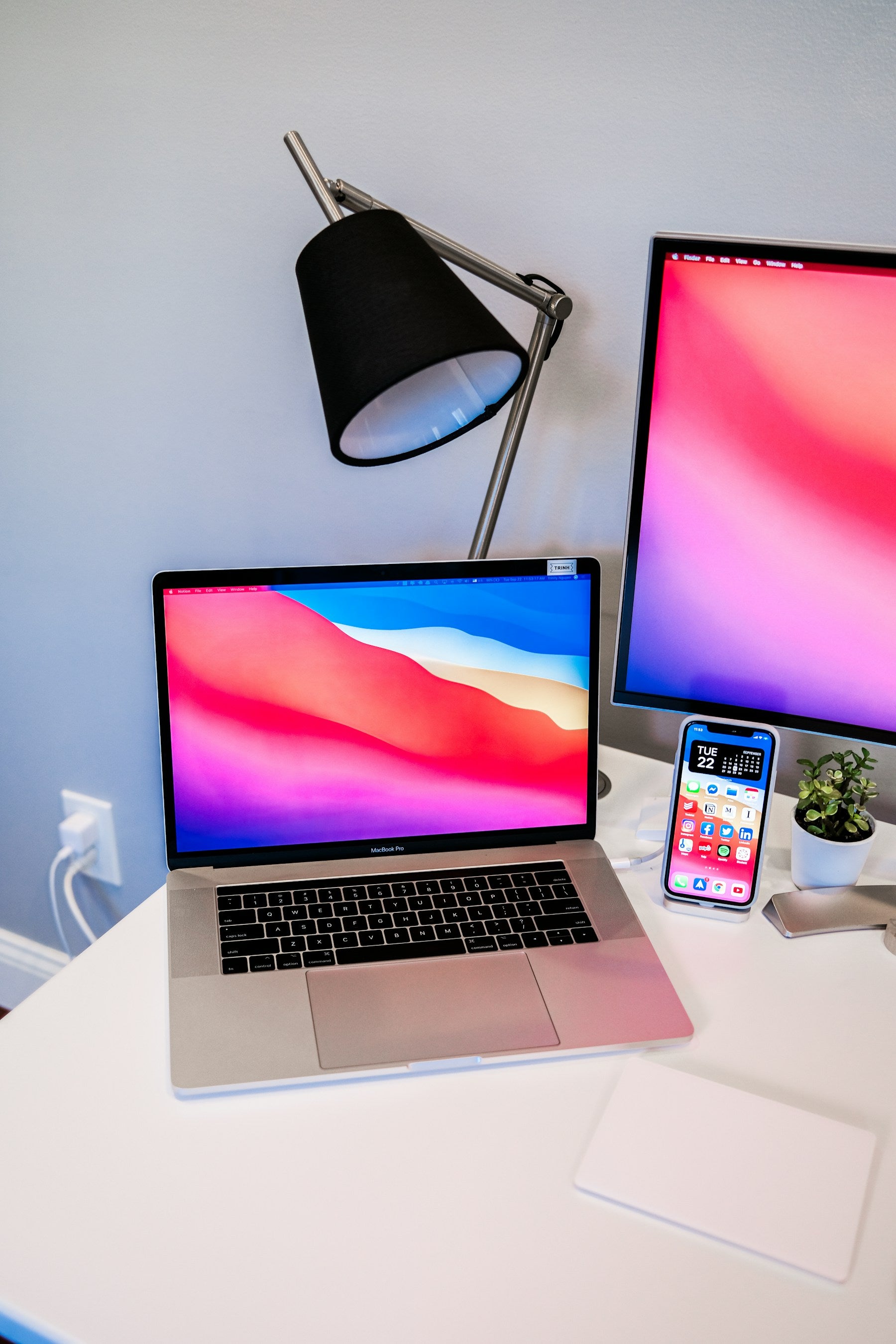 The Complete Guide to USB-C Hubs and Adapters: Everything You Need to Know