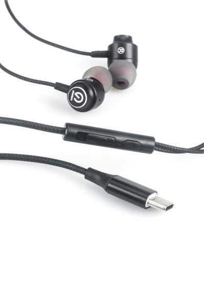 Shintaro USB-C Earphones w/ Mic, Magnetic Tips, Tangle-Free, Volume Control