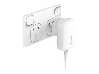 BELKIN 1 Port BoostCharger 30W,USB-C PD, Wallcharger, INC USB-C to Lightning Cable, White